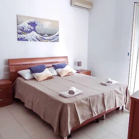 Blue Wave House Apartament Aci Castello