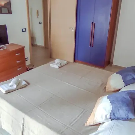Blue Wave Holiday House Apartment Aci Castello